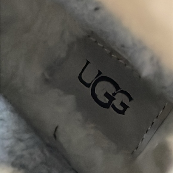 UGG Adirondack Boot III Distressed Burnt Cedar Brown Rain Snow Duck Sz 6 - Picture 13 of 15